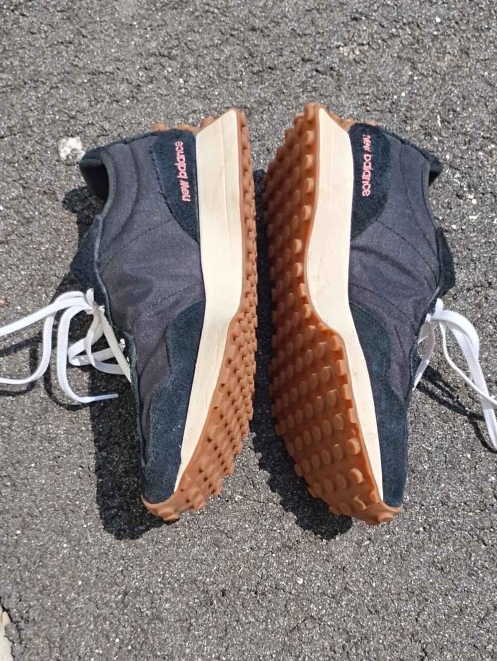 New Balance 327 women's - Picture 2 of 12
